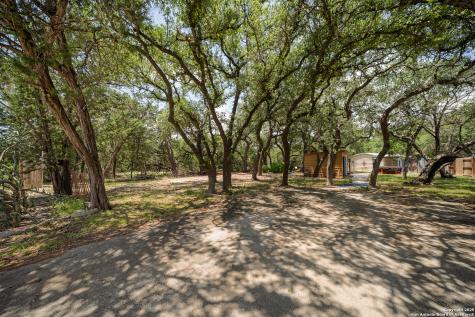 496 Cedarhill Drive Bandera TX 78003