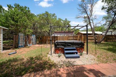 496 Cedarhill Drive Bandera TX 78003