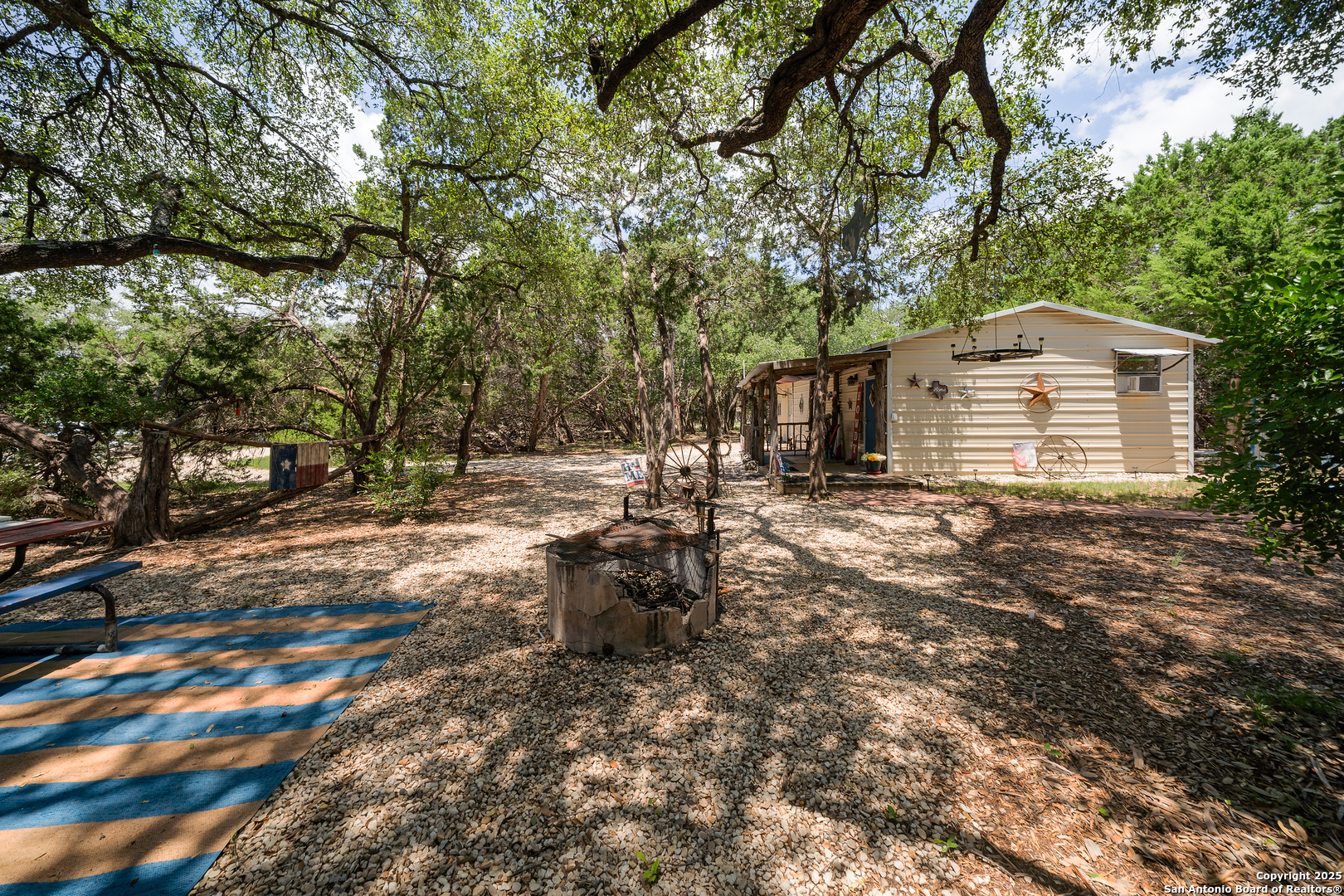 496 Cedarhill Drive Bandera TX 78003