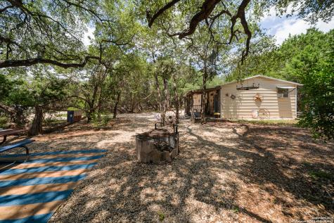 496 Cedarhill Drive Bandera TX 78003