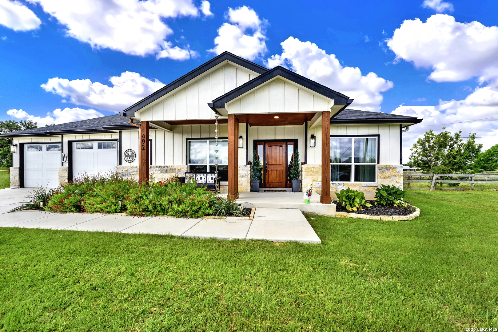 492 Spanish Grant Circle Bandera TX 78003