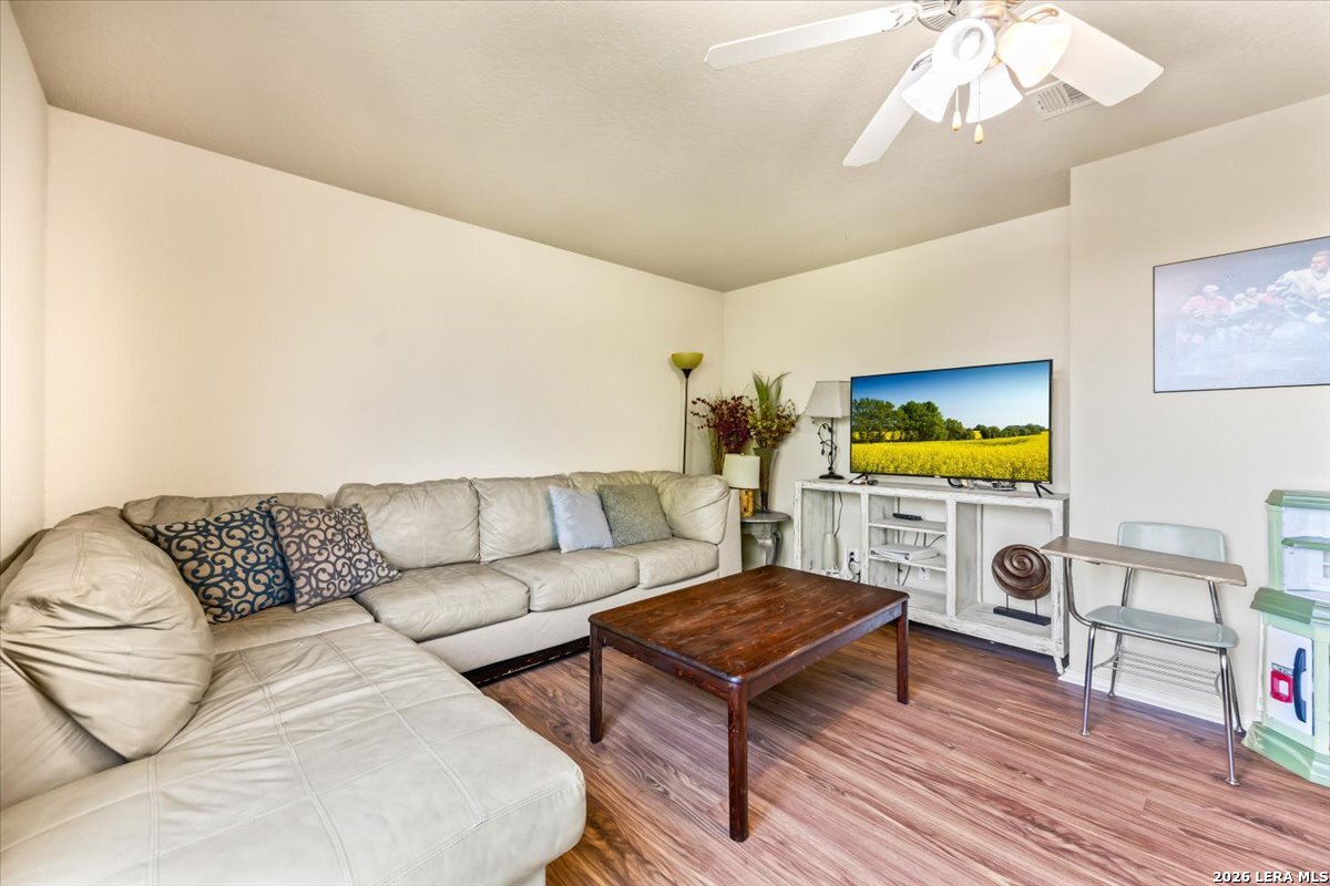 11346 Camp Creek Trail San Antonio TX 78245