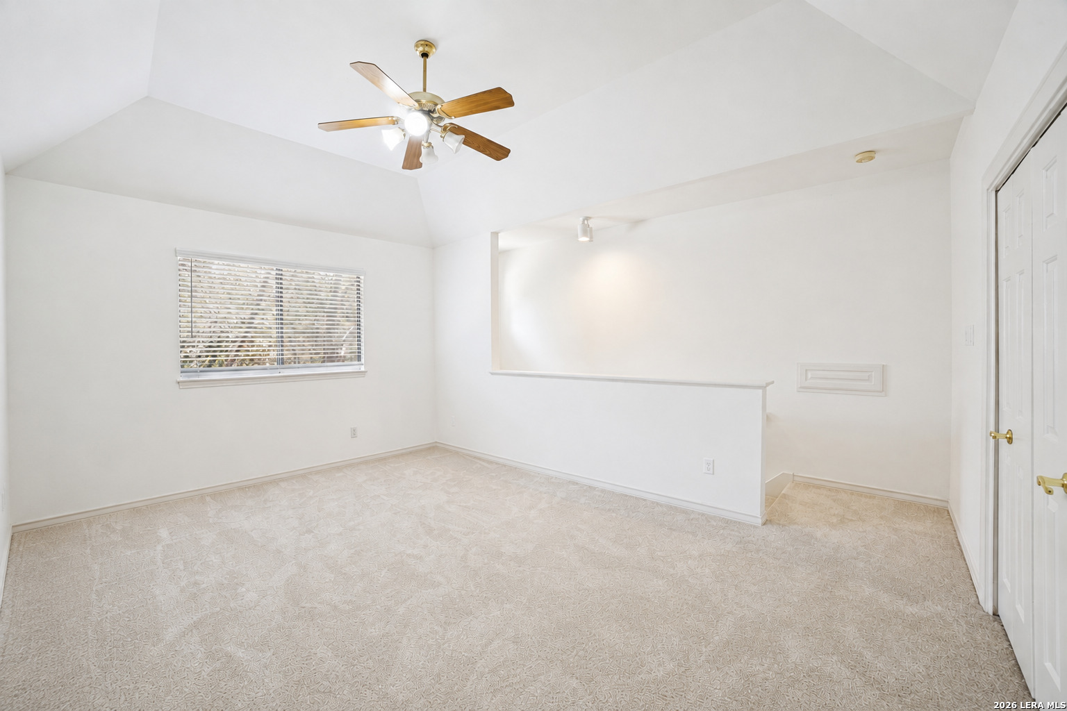 30 Rogers Wood San Antonio TX 78248