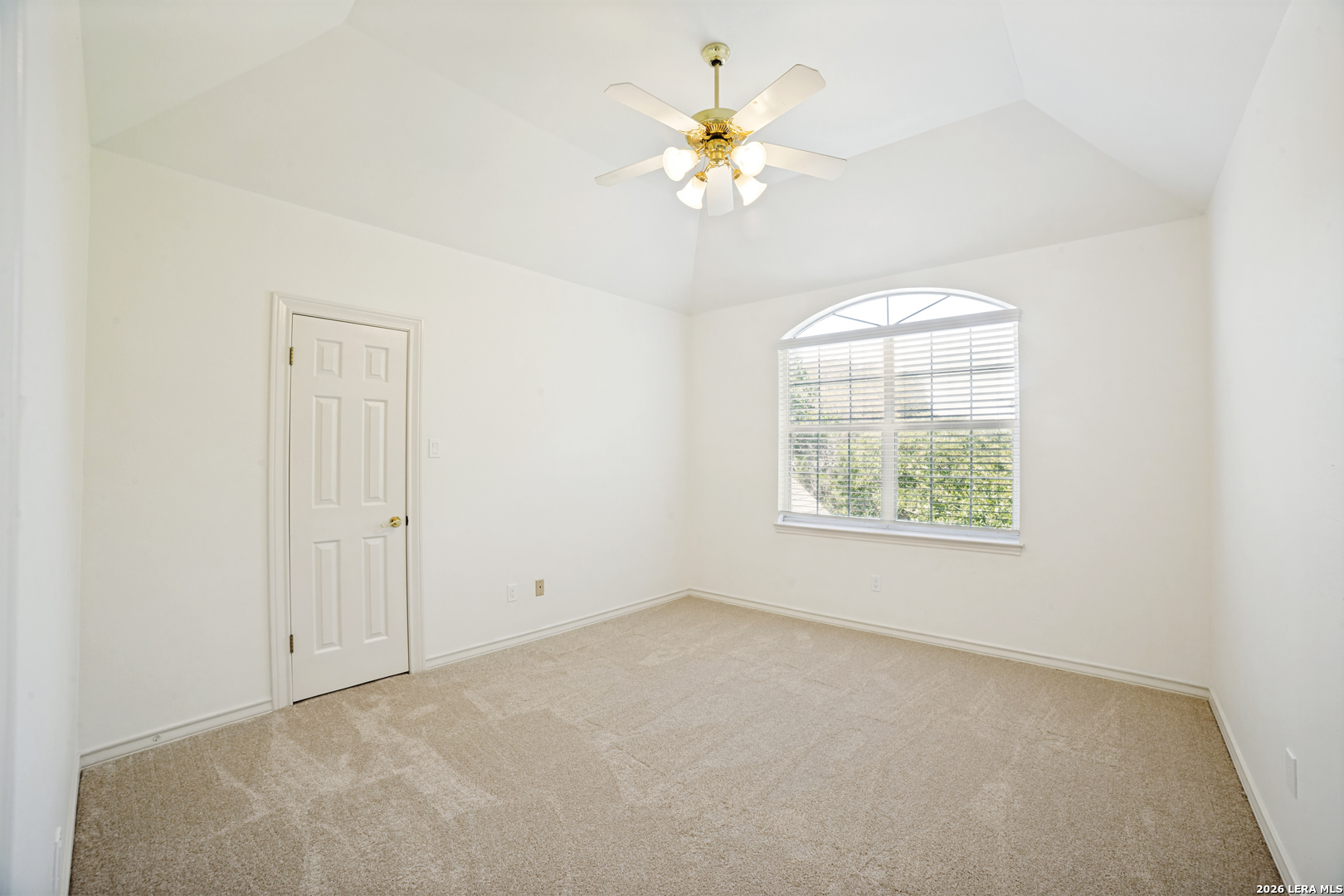 30 Rogers Wood San Antonio TX 78248