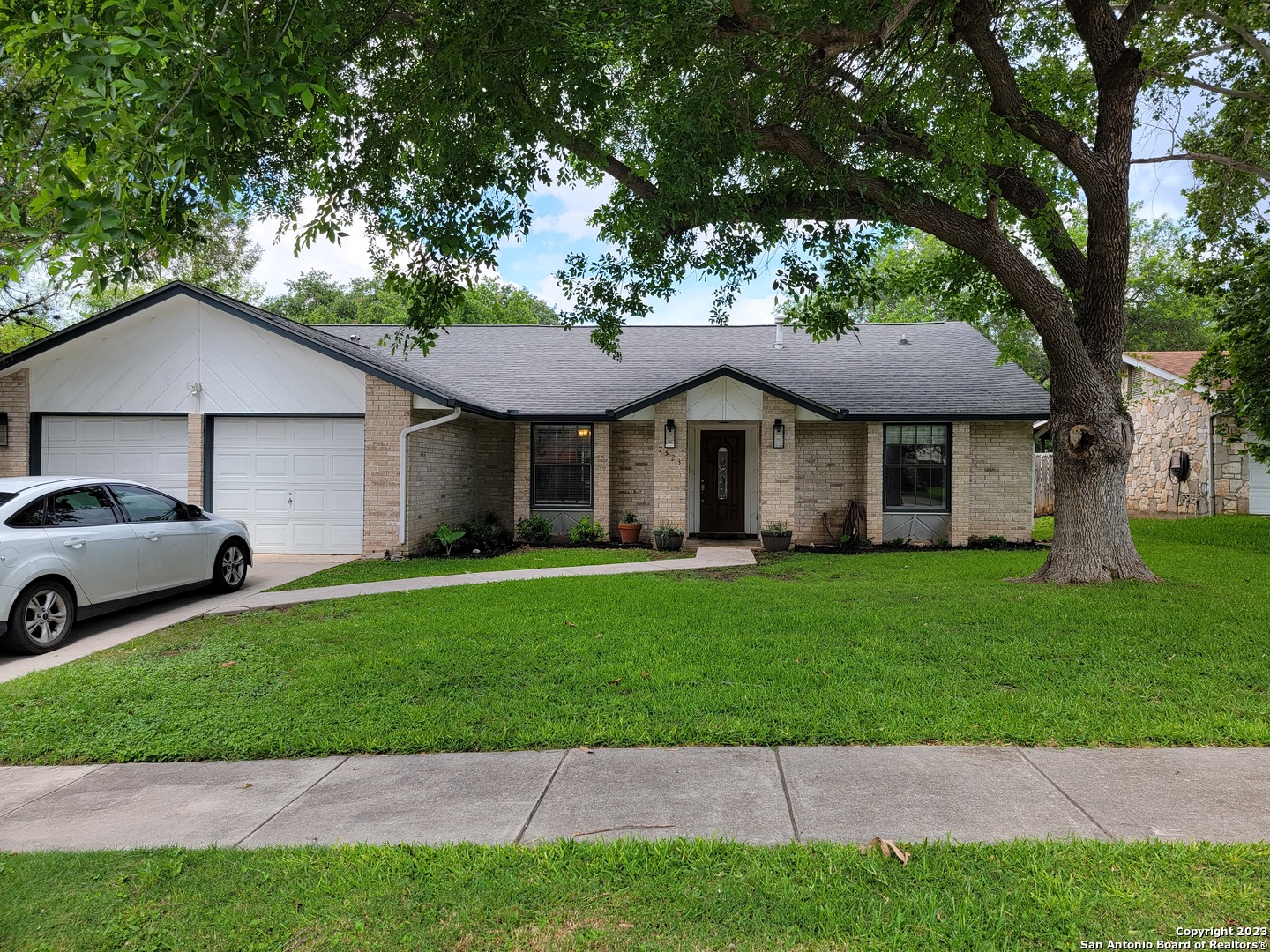 7323 Crownpiece Street San Antonio TX 78240