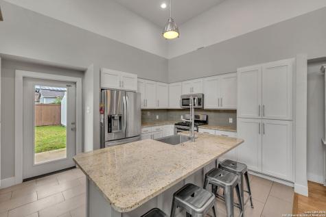 728 E Guenther Street San Antonio TX 78210