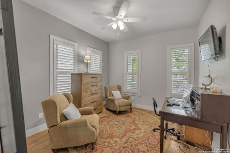 728 E Guenther Street San Antonio TX 78210