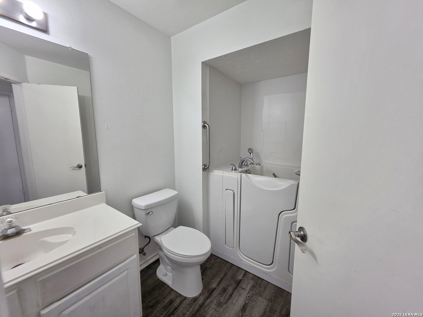 8423 Branch Hollow Universal City TX 78148