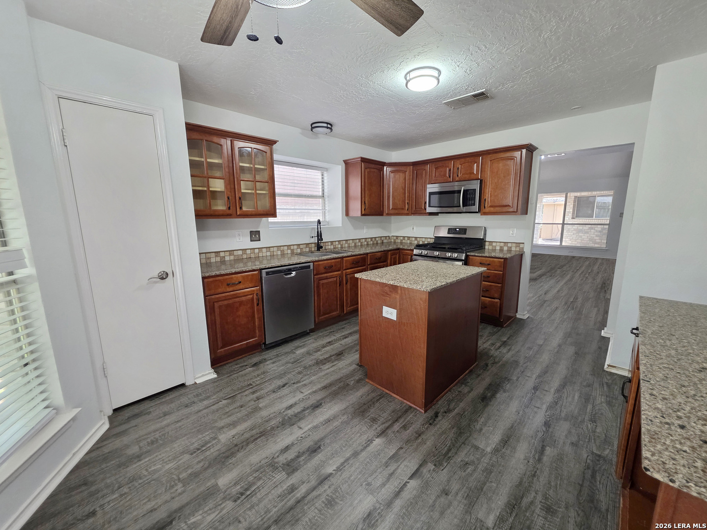 8423 Branch Hollow Universal City TX 78148