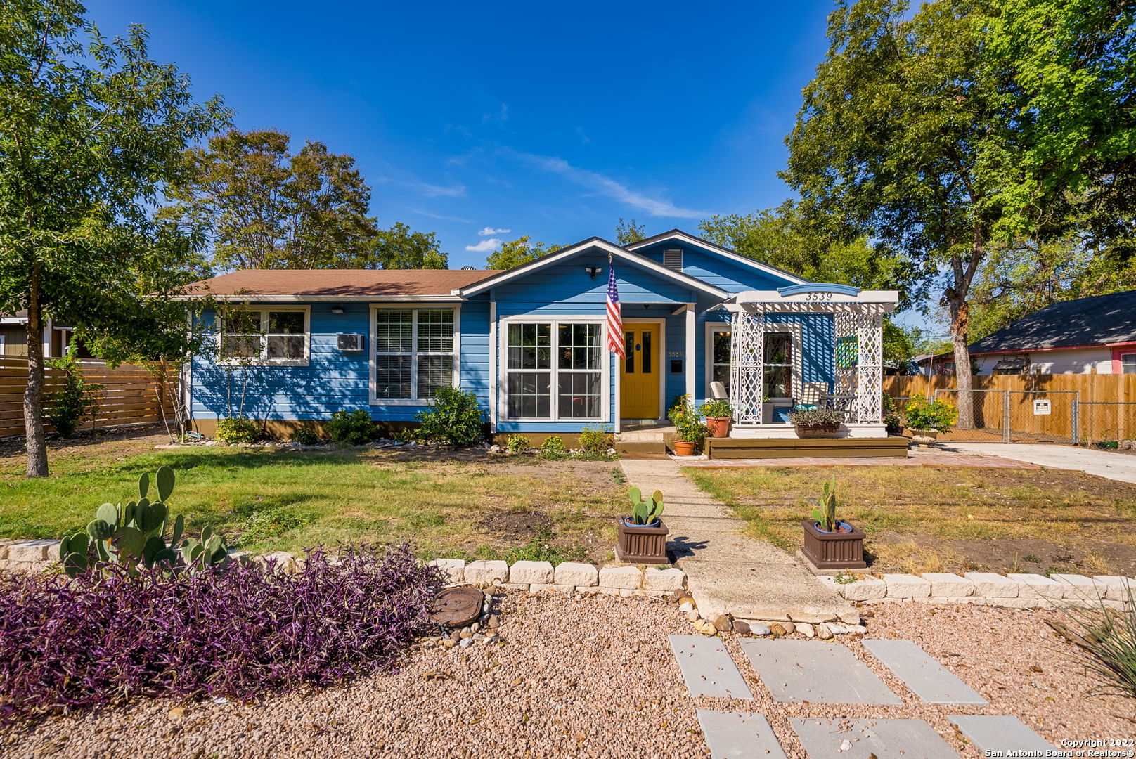 3539 El Paso Street San Antonio TX 78207