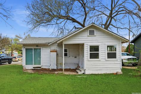 212 Armstrong San Marcos TX 78666