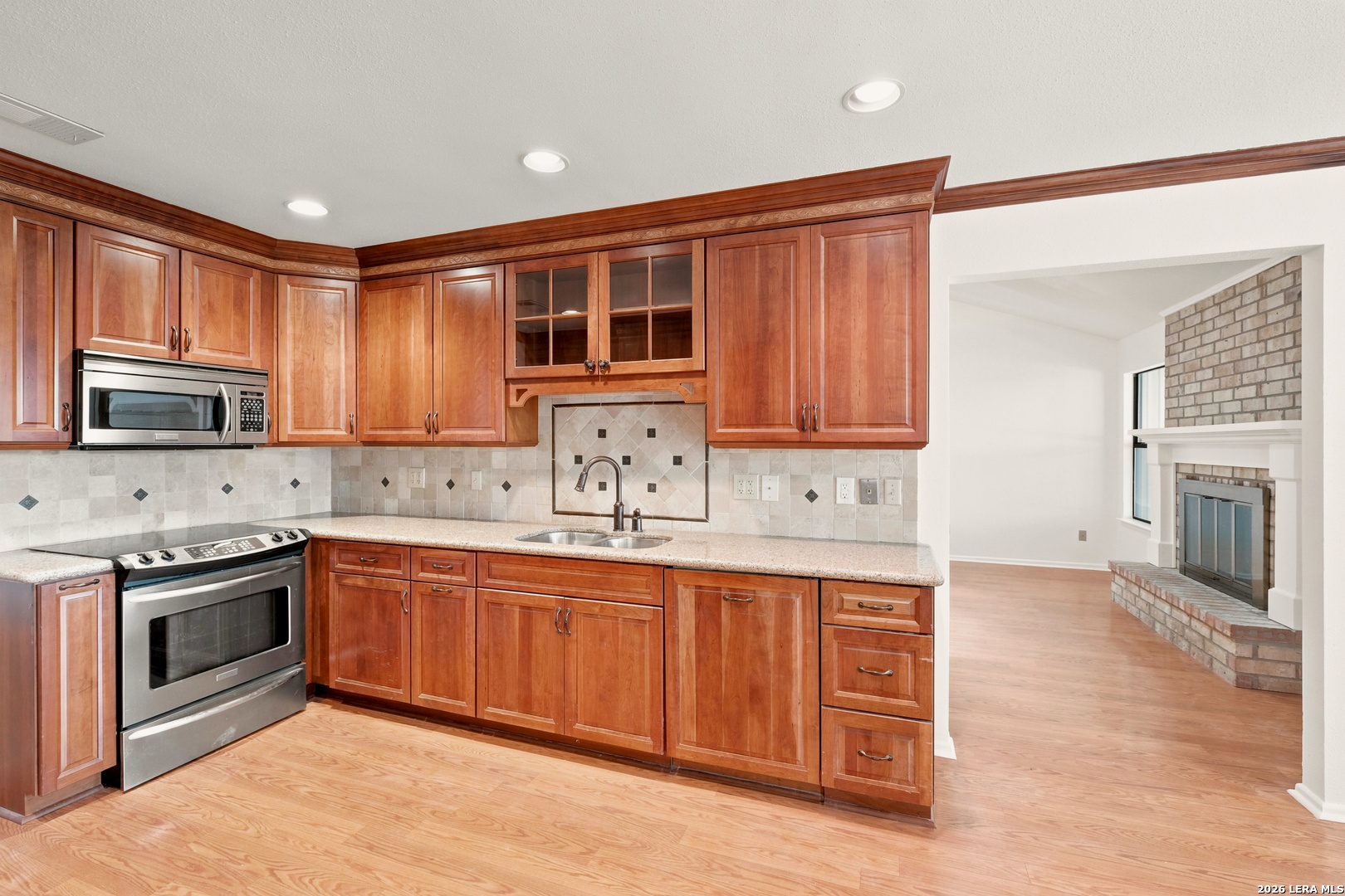 7810 Mary Carolyn San Antonio TX 78240
