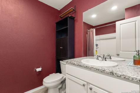 6830 Wolf Valley San Antonio TX 78242