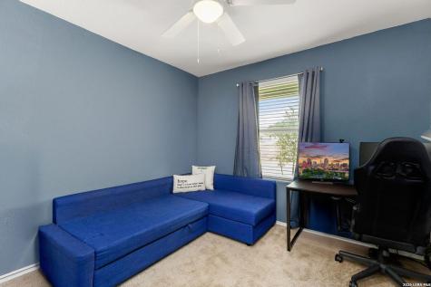 6830 Wolf Valley San Antonio TX 78242