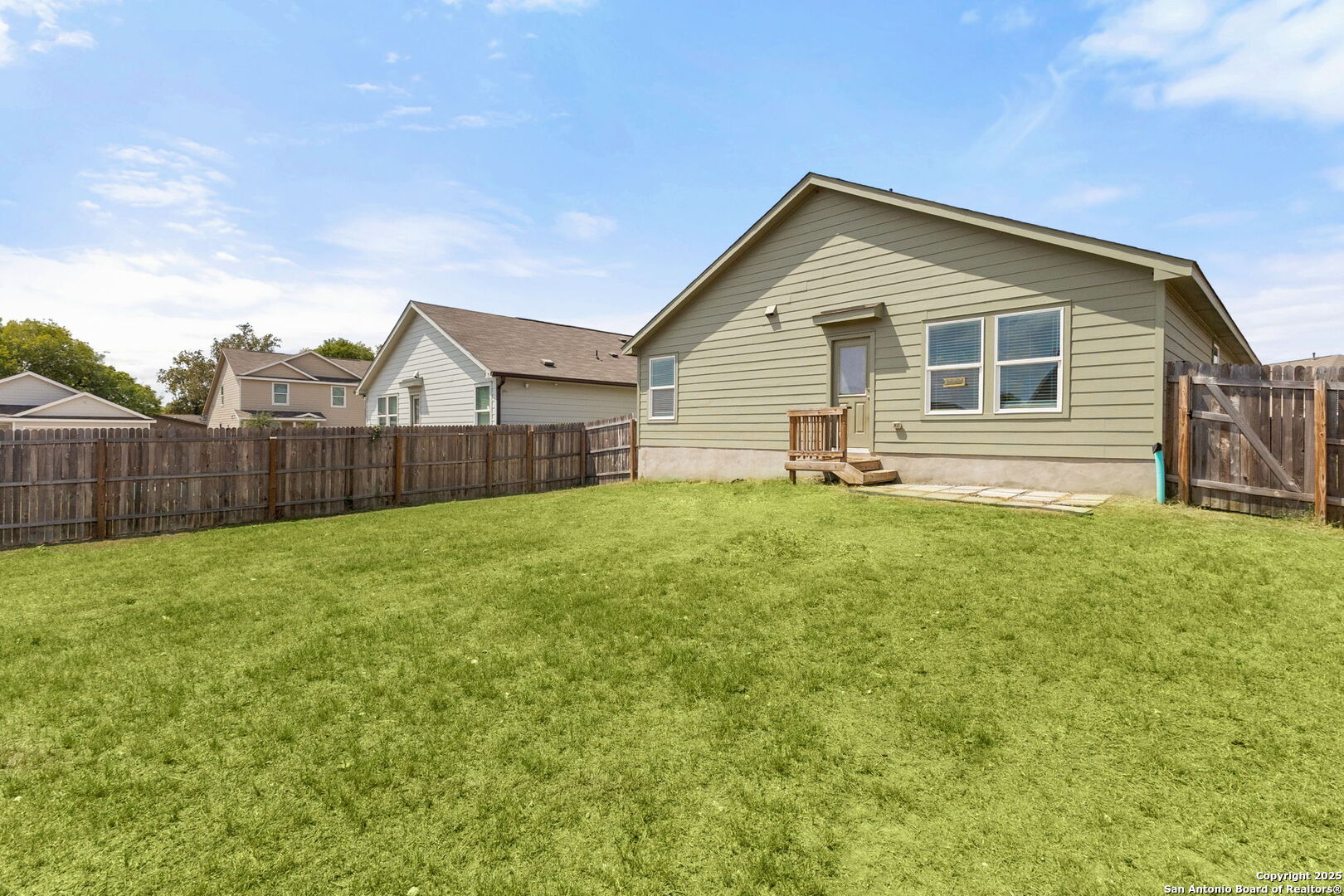 6830 Wolf Valley San Antonio TX 78242