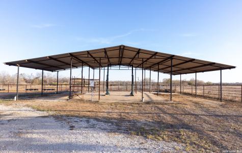 375 Bluntzer Road Jourdanton TX 78026