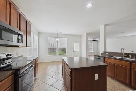 8719 Sarasota Woods San Antonio TX 78250