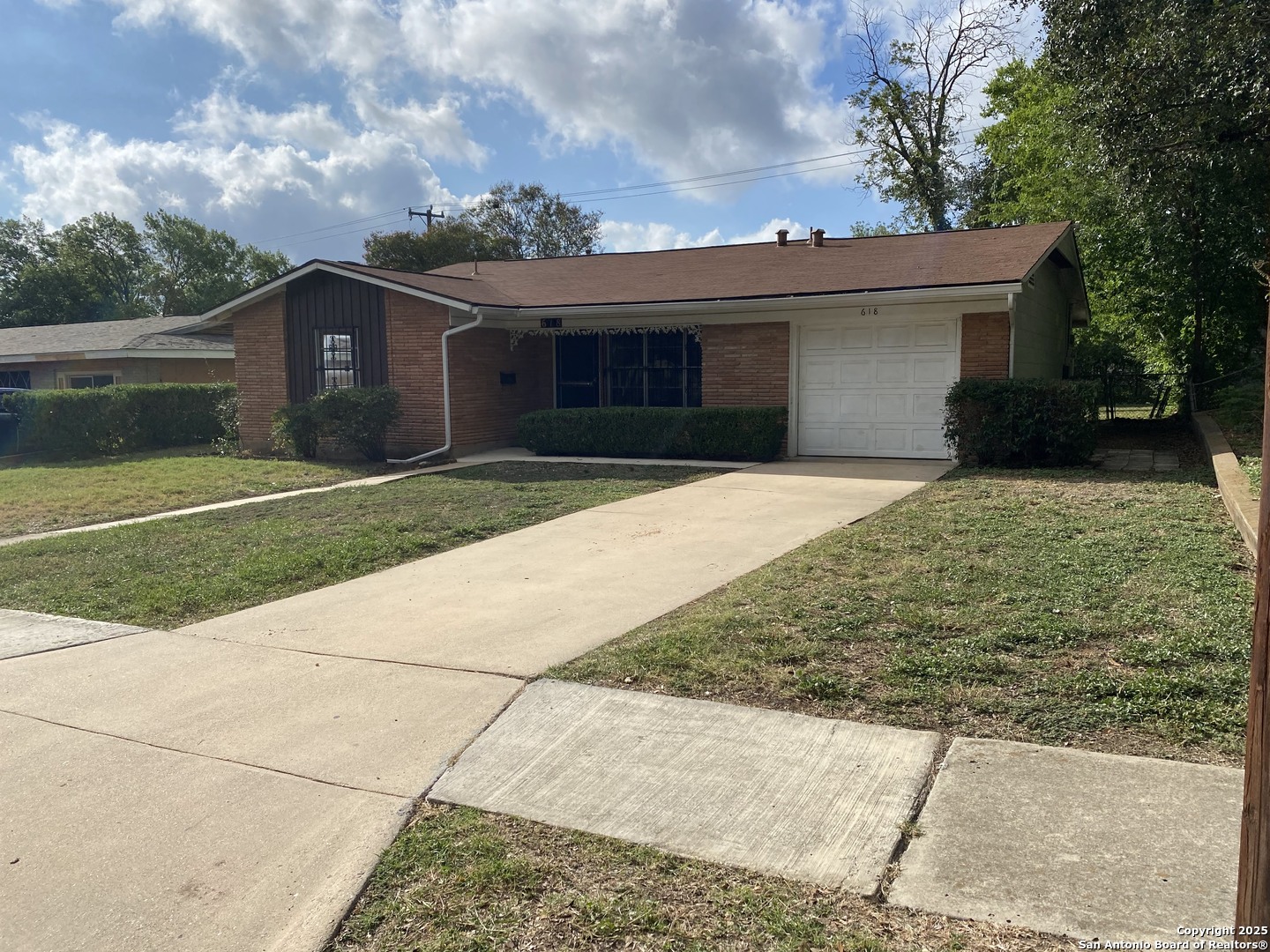 618 E Rector San Antonio TX 78216