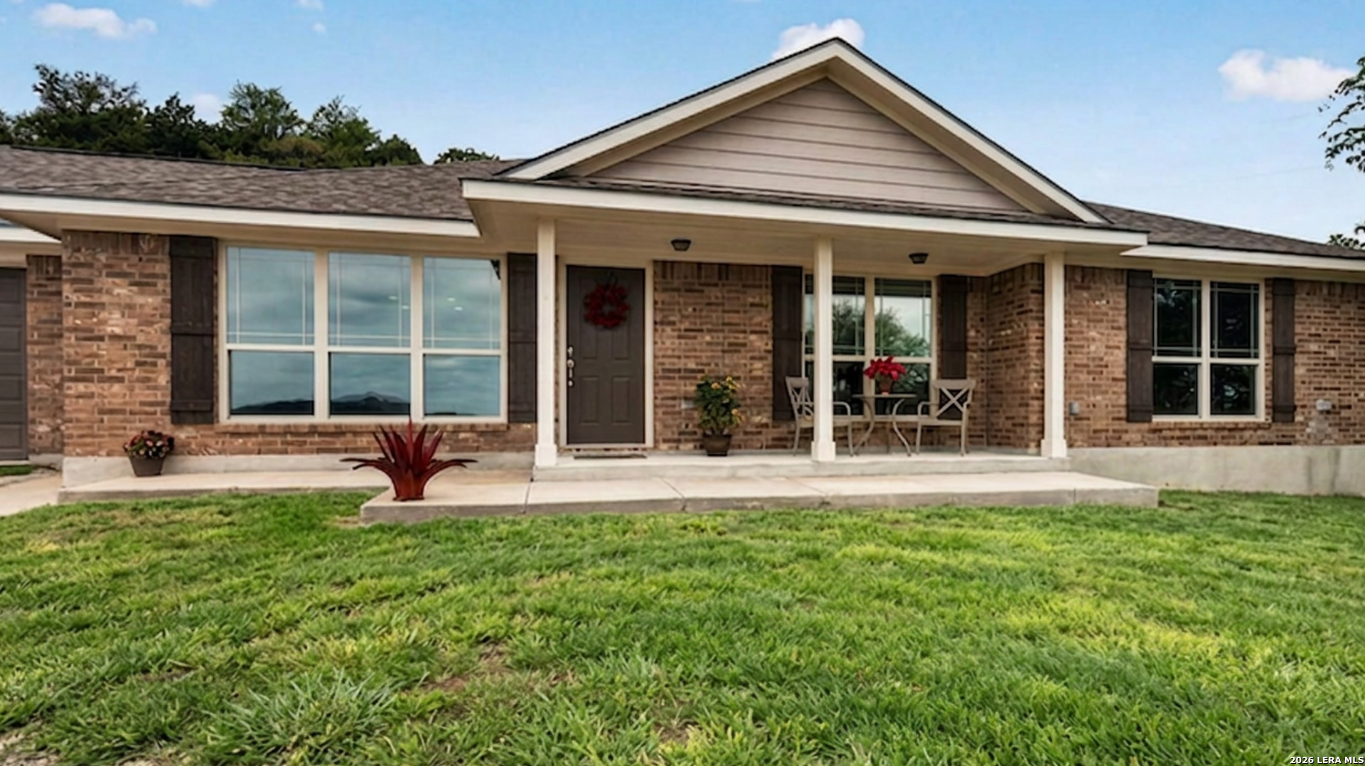 142 Harbour View Lakehills TX 78063