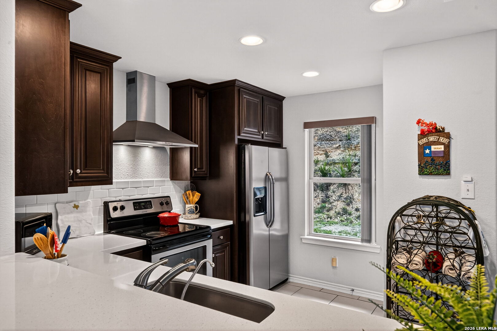 142 Harbour View Lakehills TX 78063