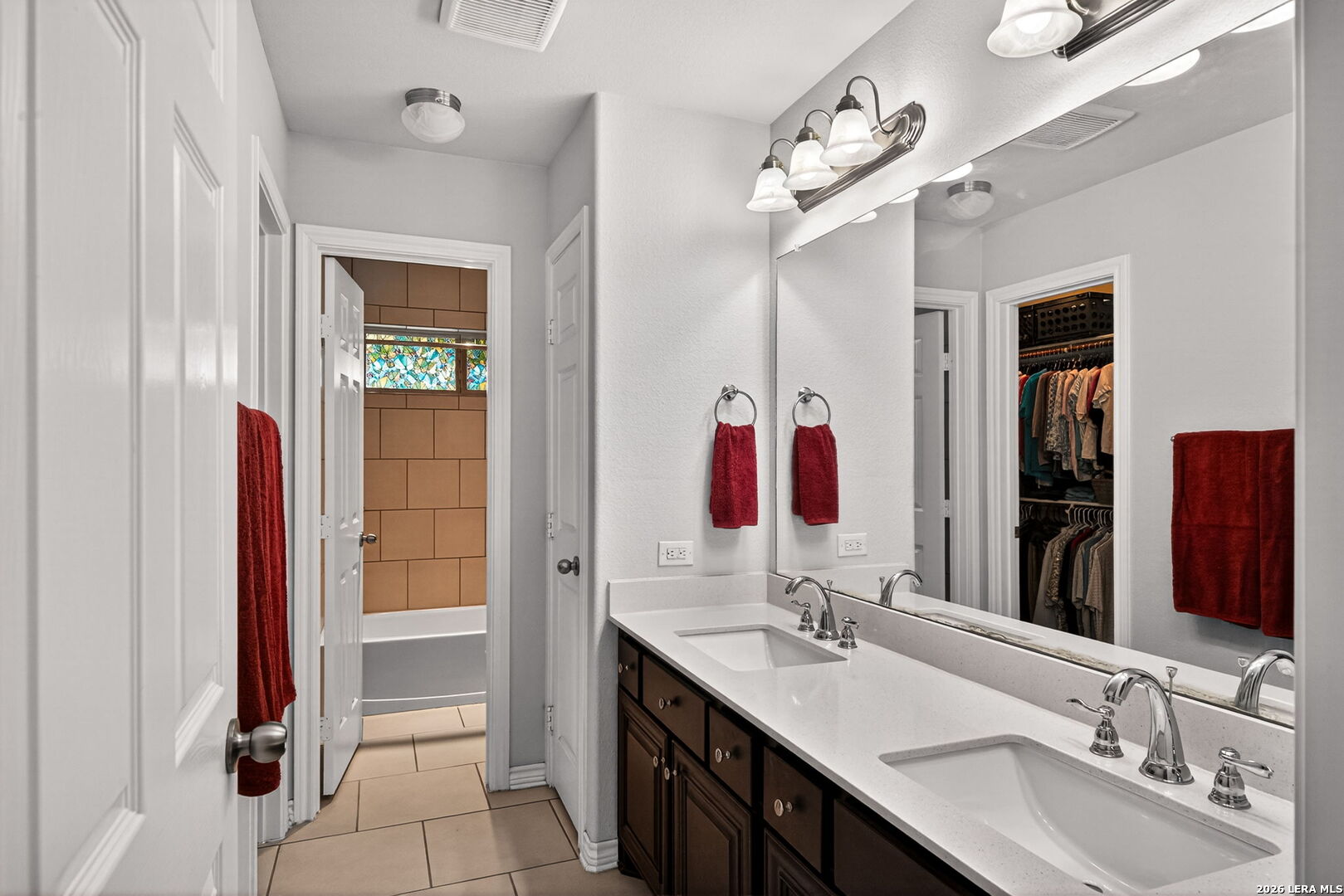 142 Harbour View Lakehills TX 78063