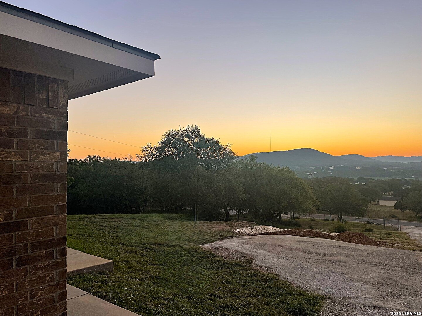 142 Harbour View Lakehills TX 78063