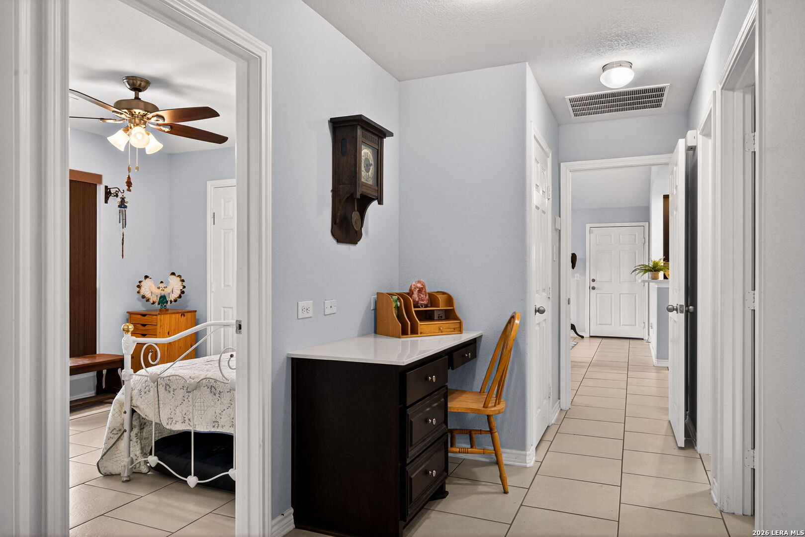 142 Harbour View Lakehills TX 78063
