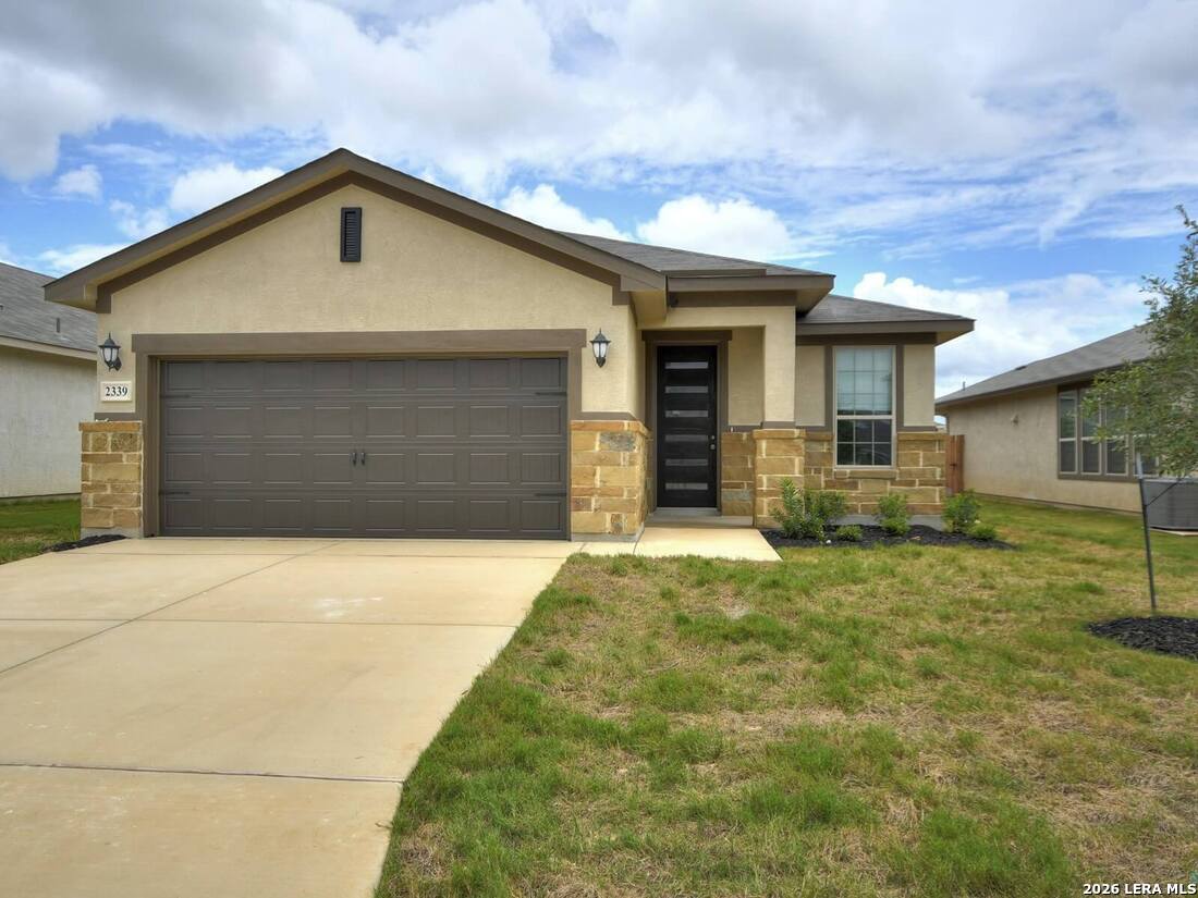 859 Broken Hollow San Antonio TX 78260