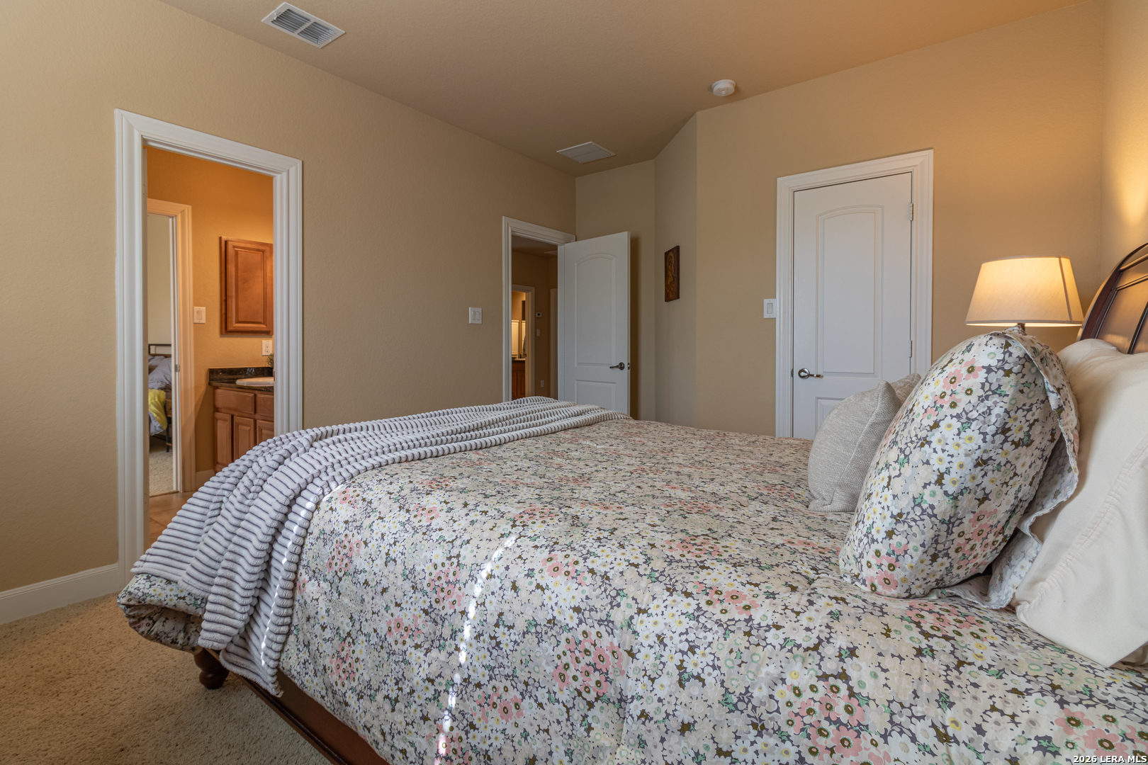 1011 Gazania Hill San Antonio TX 78260