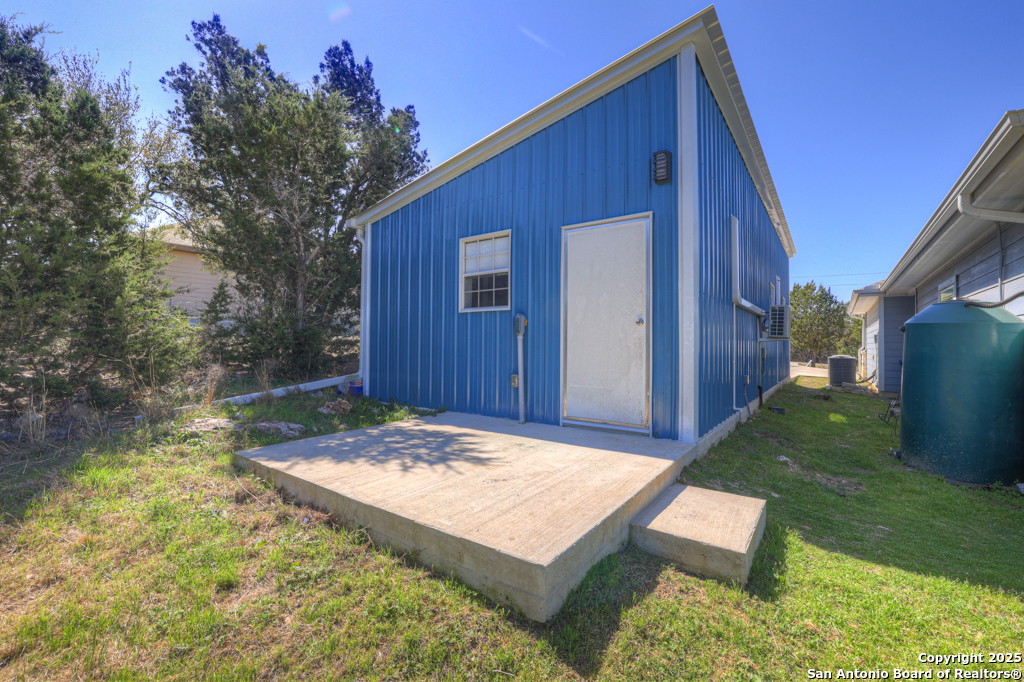 315 Hilltop New Braunfels TX 78132