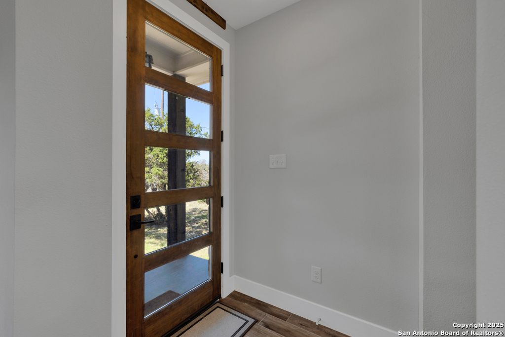 315 Hilltop New Braunfels TX 78132