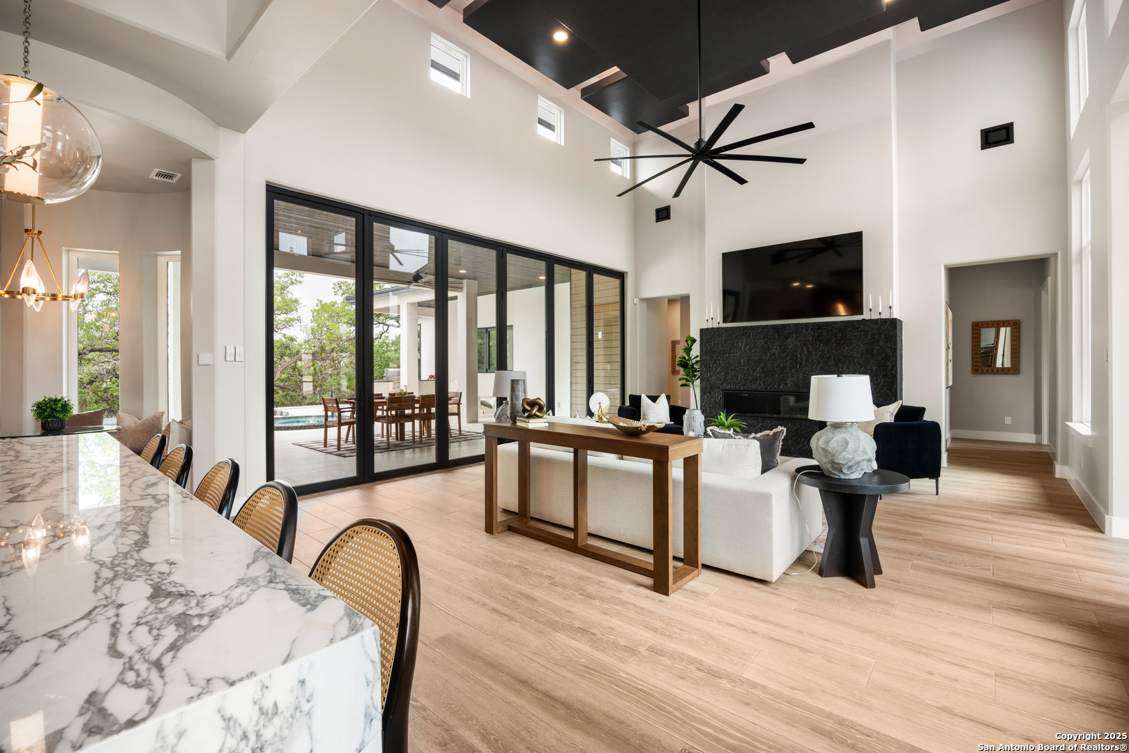 201 Easy Money Boerne TX 78006