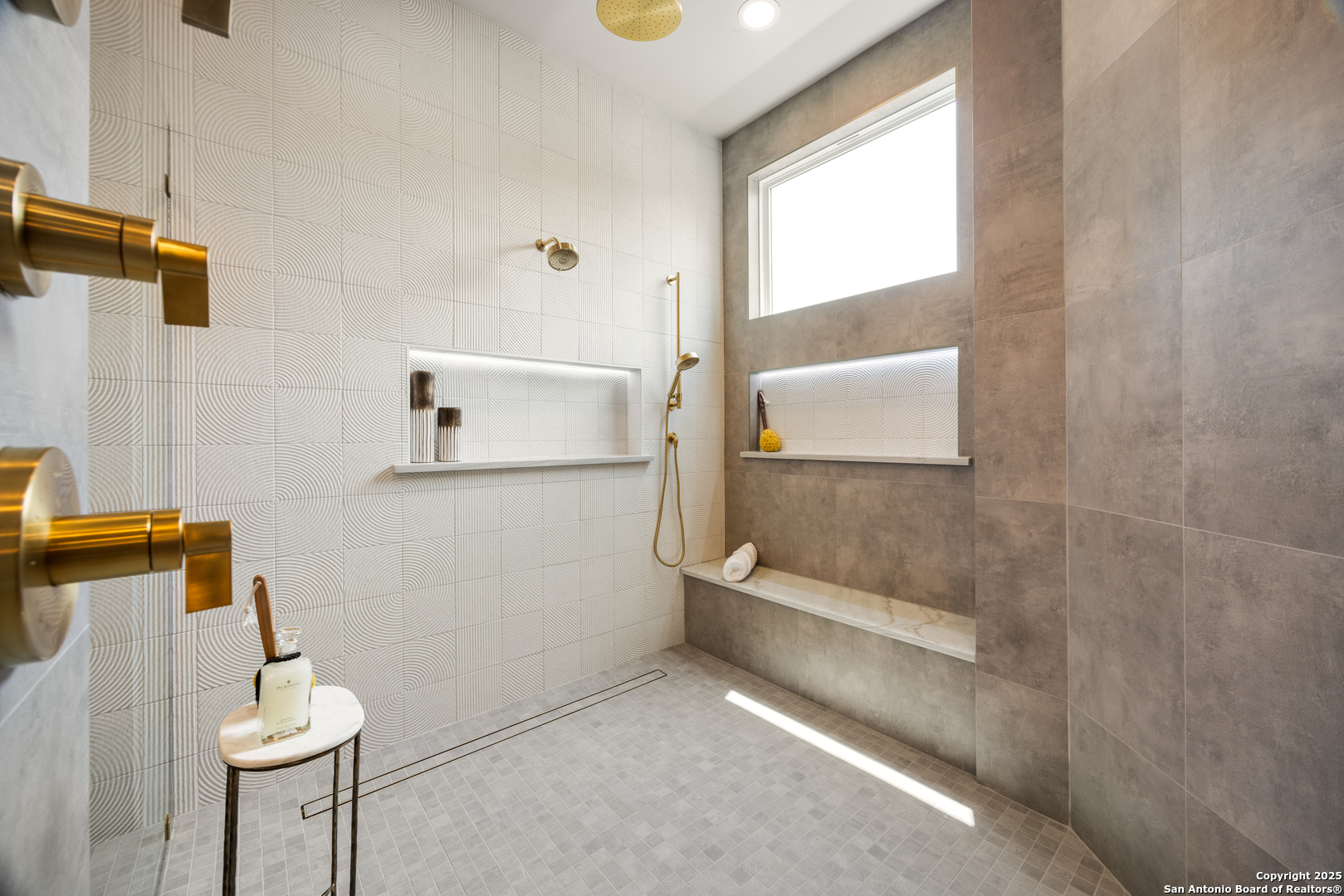 201 Easy Money Boerne TX 78006