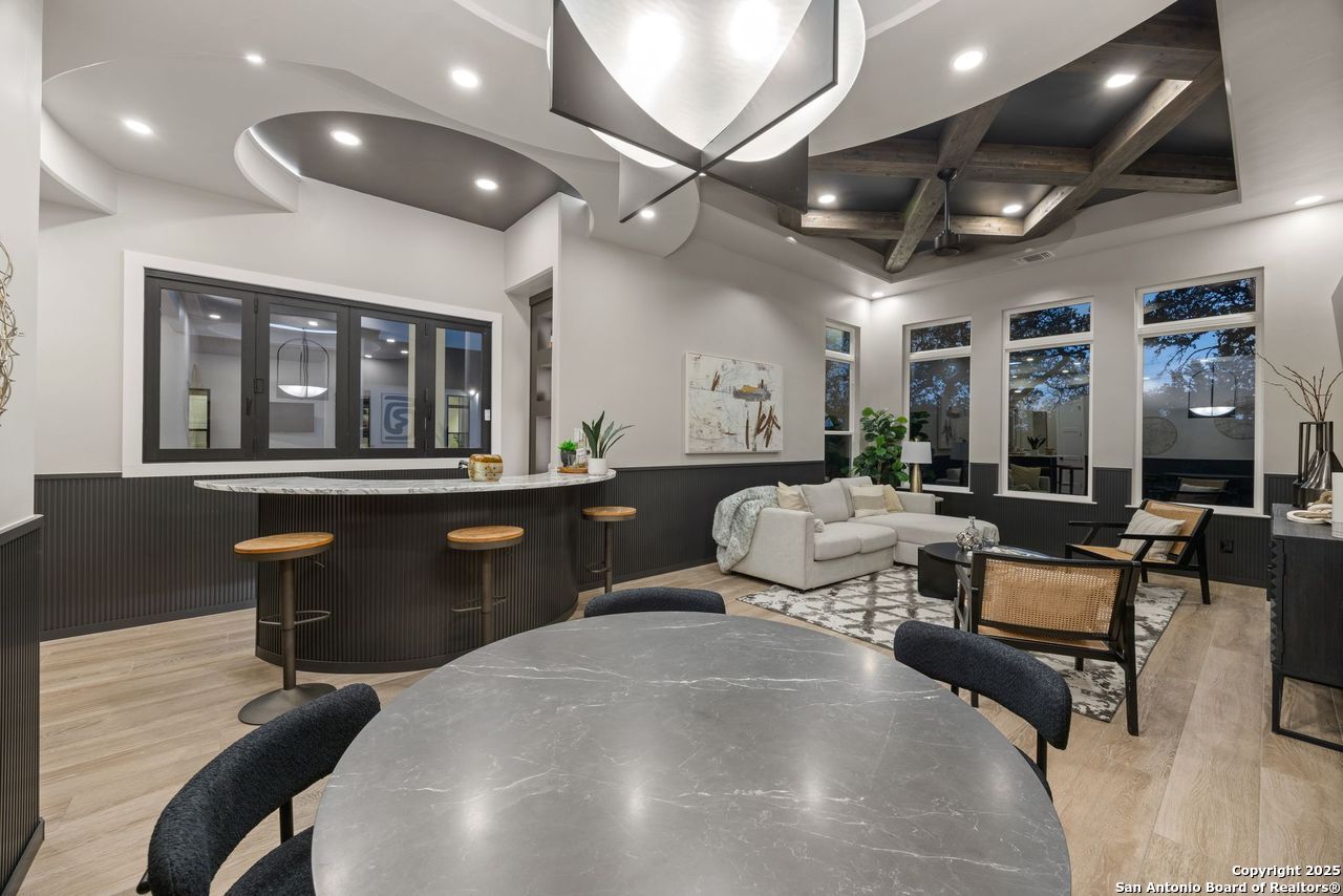 201 Easy Money Boerne TX 78006