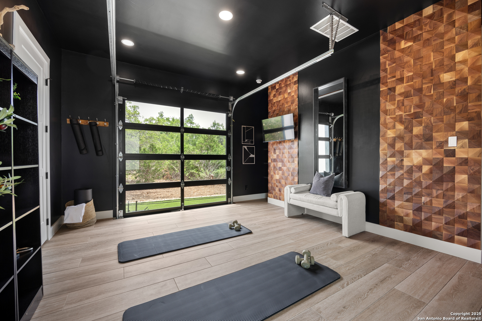 201 Easy Money Boerne TX 78006