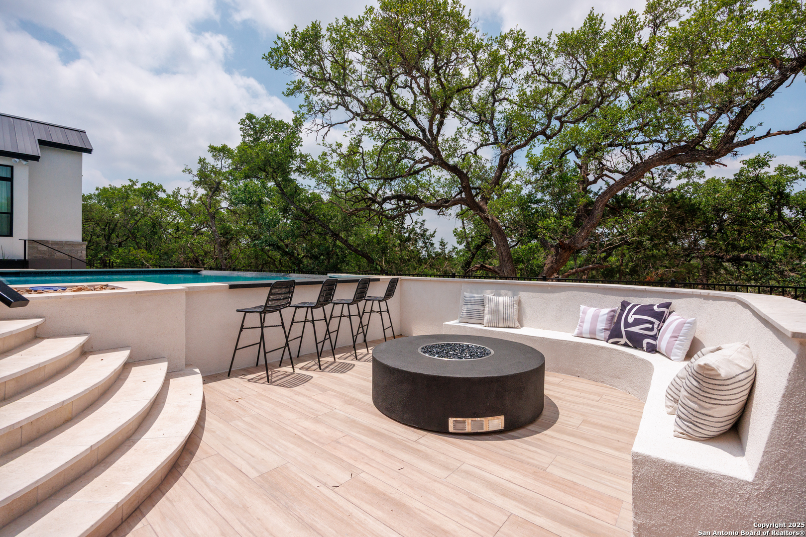 201 Easy Money Boerne TX 78006