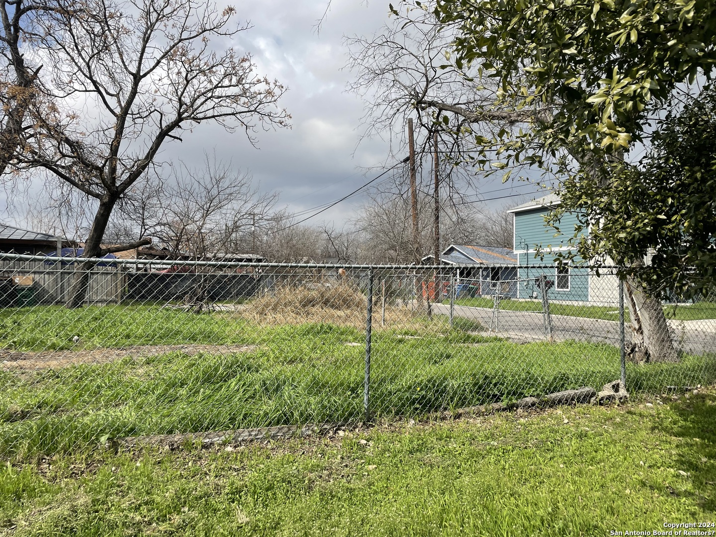 1527 Hays Street #2 San Antonio TX 78202