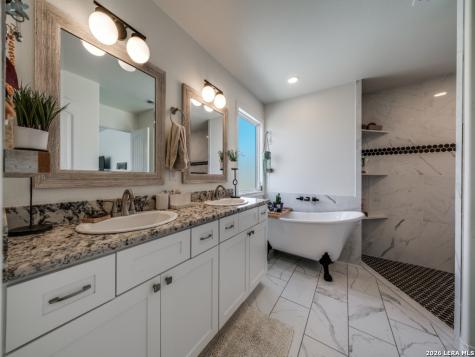 114 Ryleas Court San Marcos TX 78666