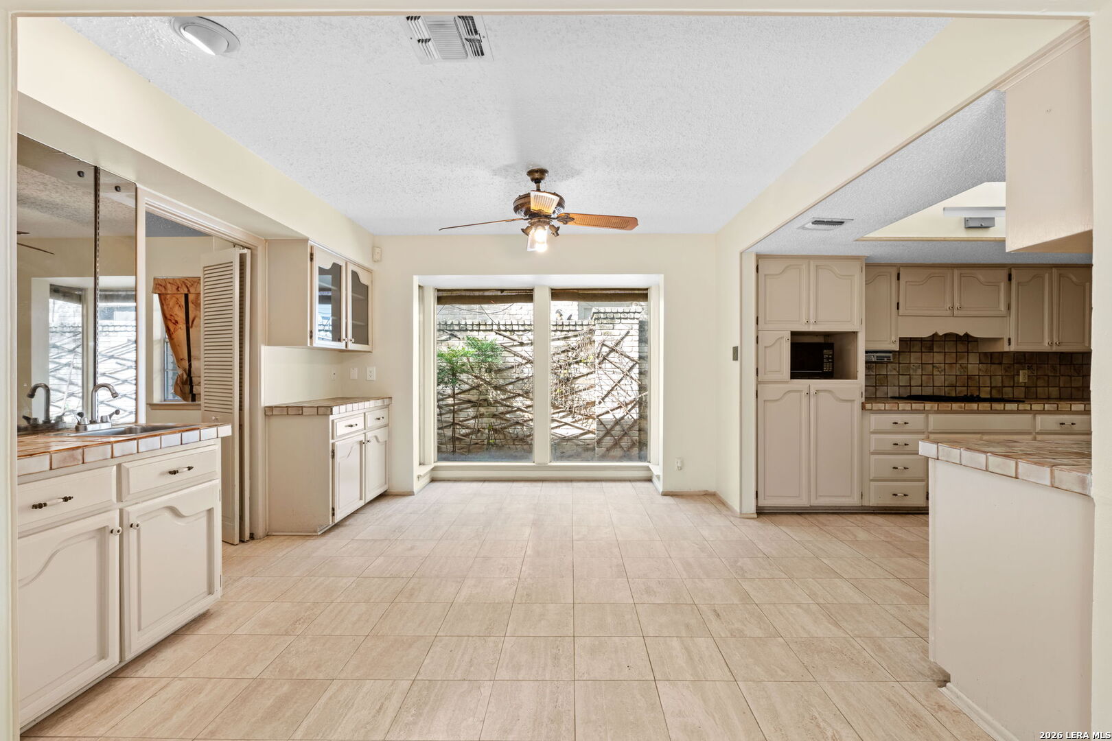 11403 Whisper Breeze Street San Antonio TX 78230