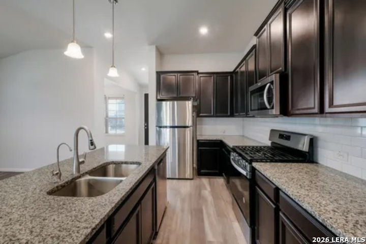 11531 Lightning Way San Antonio TX 78245