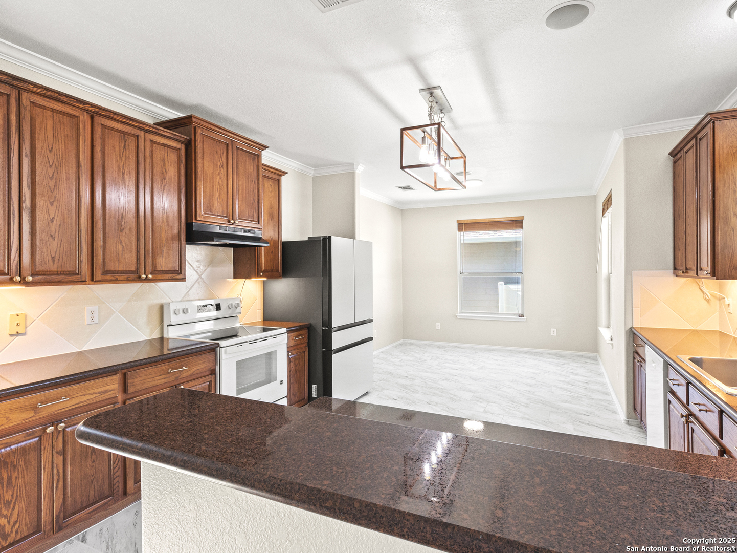120 Brook Meadows Cibolo TX 78108
