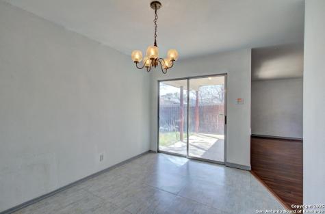 1346 Bayou San Antonio TX 78245