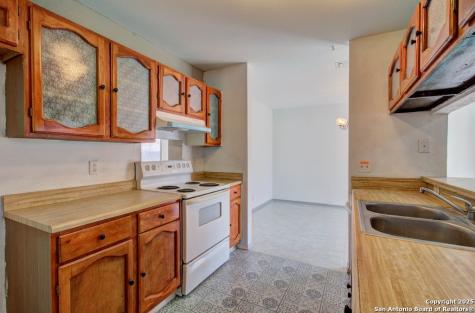 1346 Bayou San Antonio TX 78245