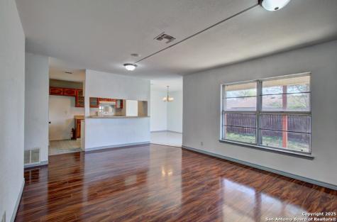 1346 Bayou San Antonio TX 78245