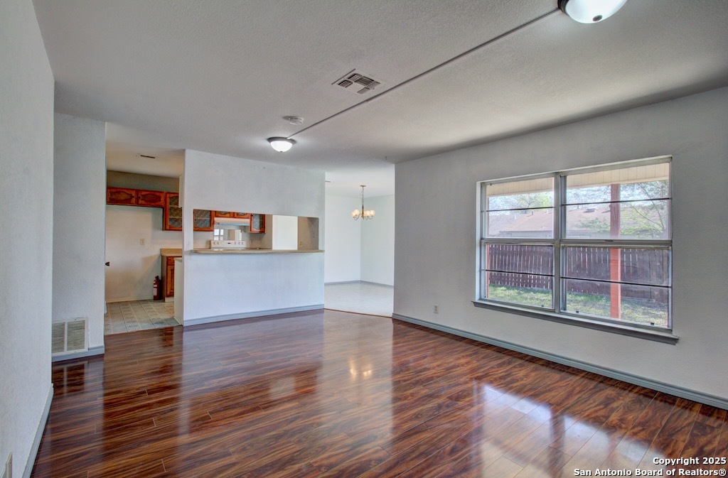1346 Bayou San Antonio TX 78245
