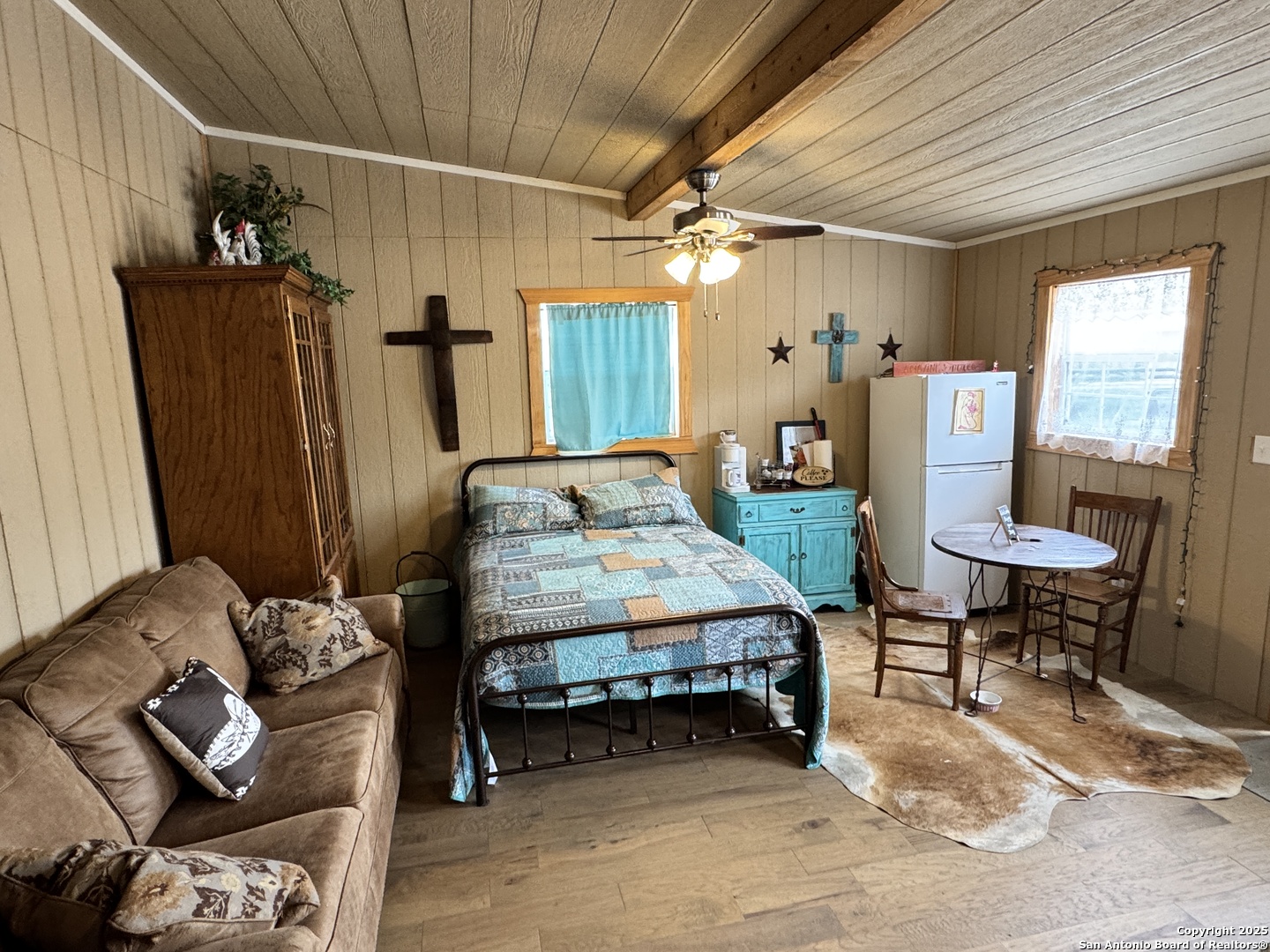1616 Middle Road George West TX 78022