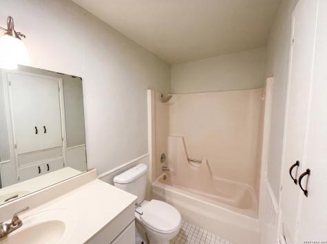 1154 S Ellison Drive San Antonio TX 78245
