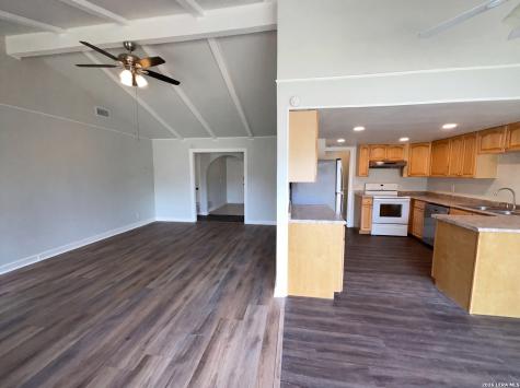 1154 S Ellison Drive San Antonio TX 78245