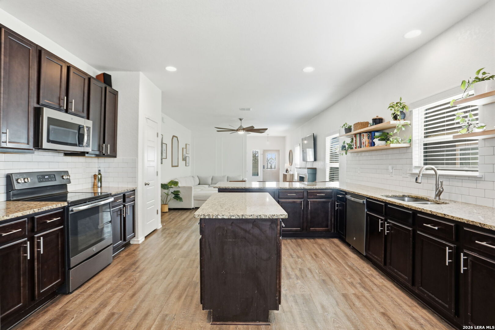 367 Hunters Ranch E San Antonio TX 78253
