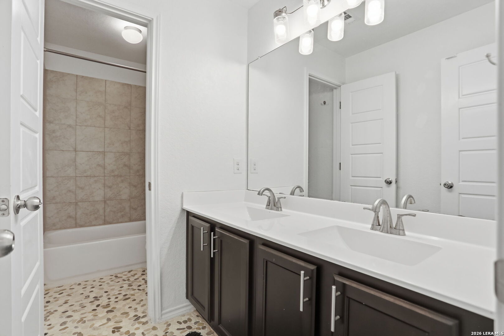 367 Hunters Ranch E San Antonio TX 78253